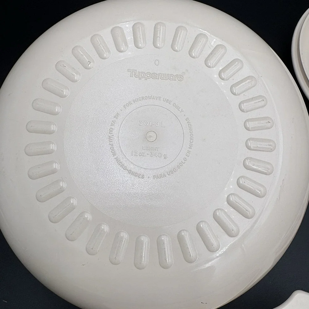 Vintage Tupperware 3 Pc Stackable Cooker In The Microwave Recipe Book Almond
